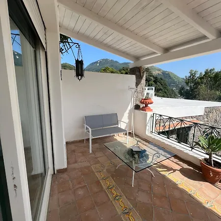 Blu Panorama Bed & Breakfast Forio (Isola d'Ischia)